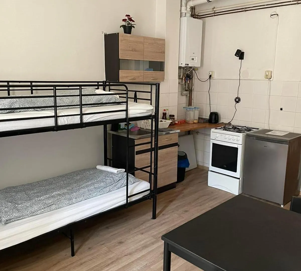 Black Style Rooms Moravske Namesti Brno 0*,