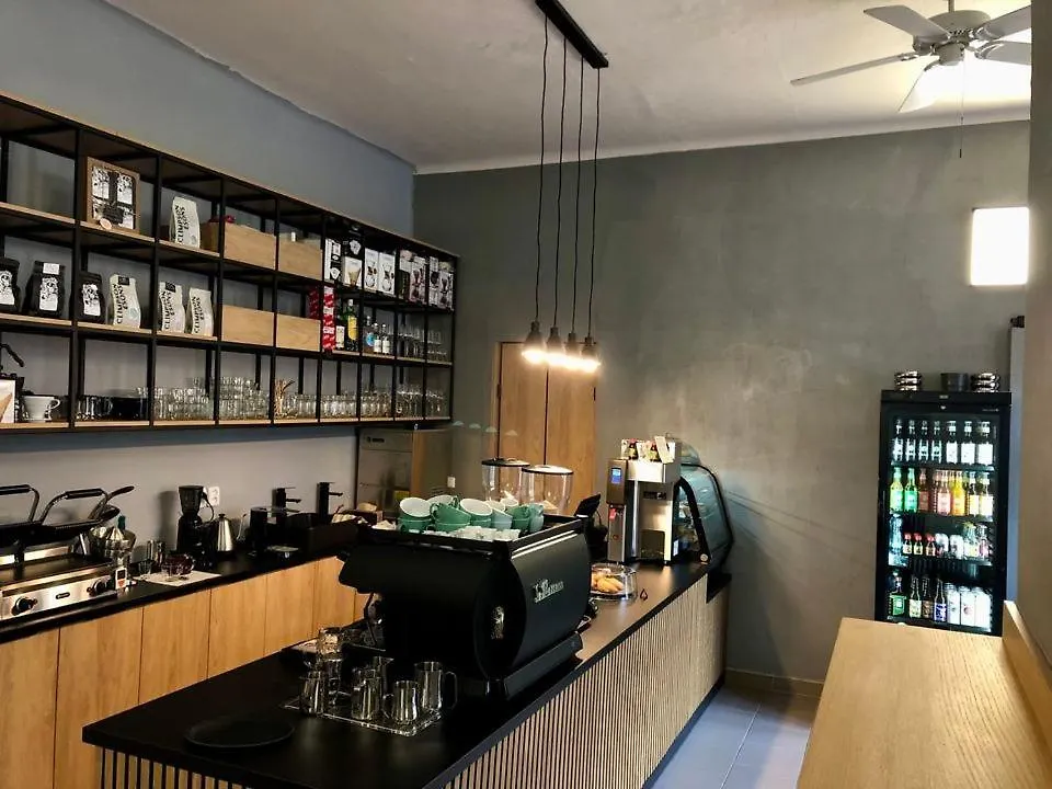 Black Style Rooms Moravske Namesti Brno 0*,